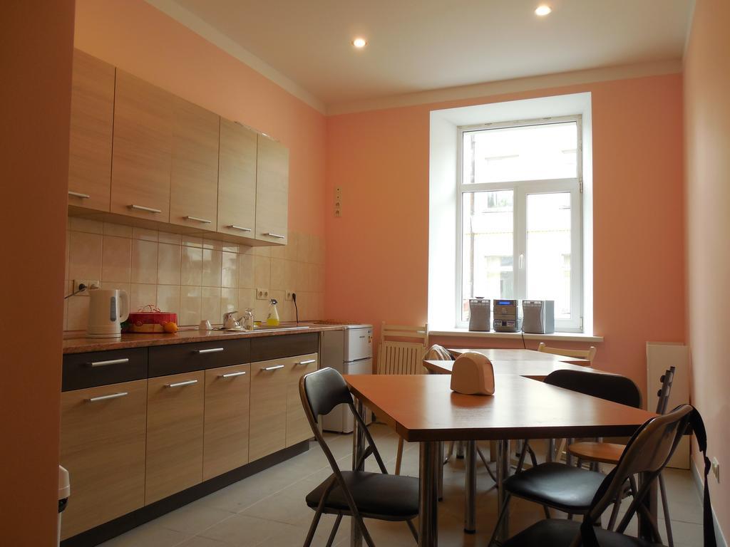 Gogol Park Hostel Riga Rom bilde